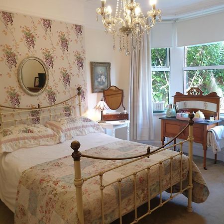 Private Room Near Roath Lake/Park Cardiff Exterior foto